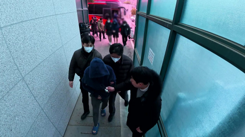 충남청 압송된 캄보디아 피의자 17명, 오늘 영장실질심사