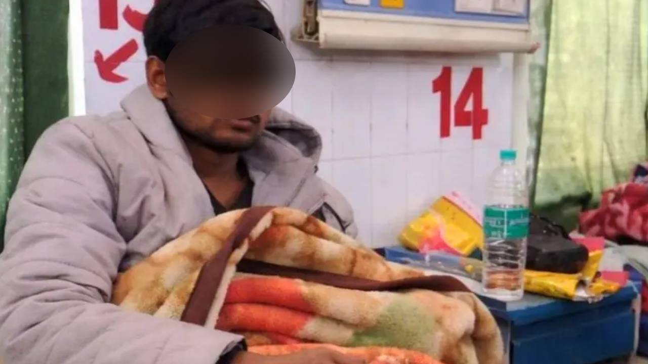 의대 가려고 스스로 발 절단…'장애인 전형' 노린 인도 청년