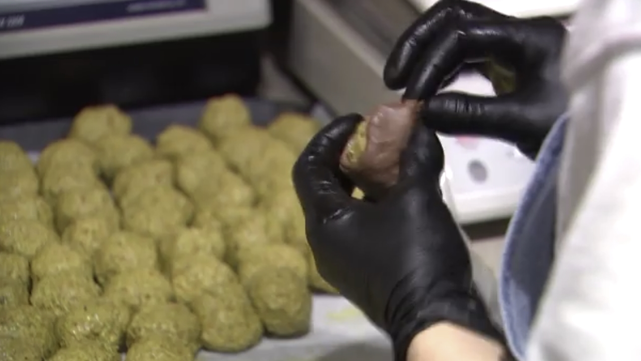 '두바이쫀득쿠키' 위생 괜찮나…식약처, 집중 점검 착수