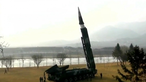 합참 "북, 단거리탄도미사일 여러 발 발사…350km 비행"