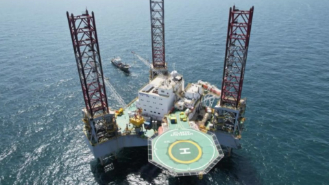 [단독] 중국 서해 \'시추선\' 항구까지 철수…양식장 2곳은?