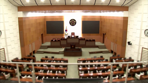 ’공천 헌금 1억’ 김경 시의원 ’제명’ 징계안 의결