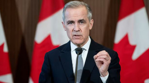 ’트럼프와 대립각’ 카니 캐나다 총리 "미국에서 정상인 것 거의 없어"