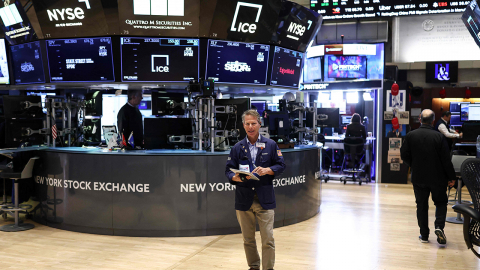 뉴욕 증시 혼조 마감...S&P 500 장중 7,000선 돌파