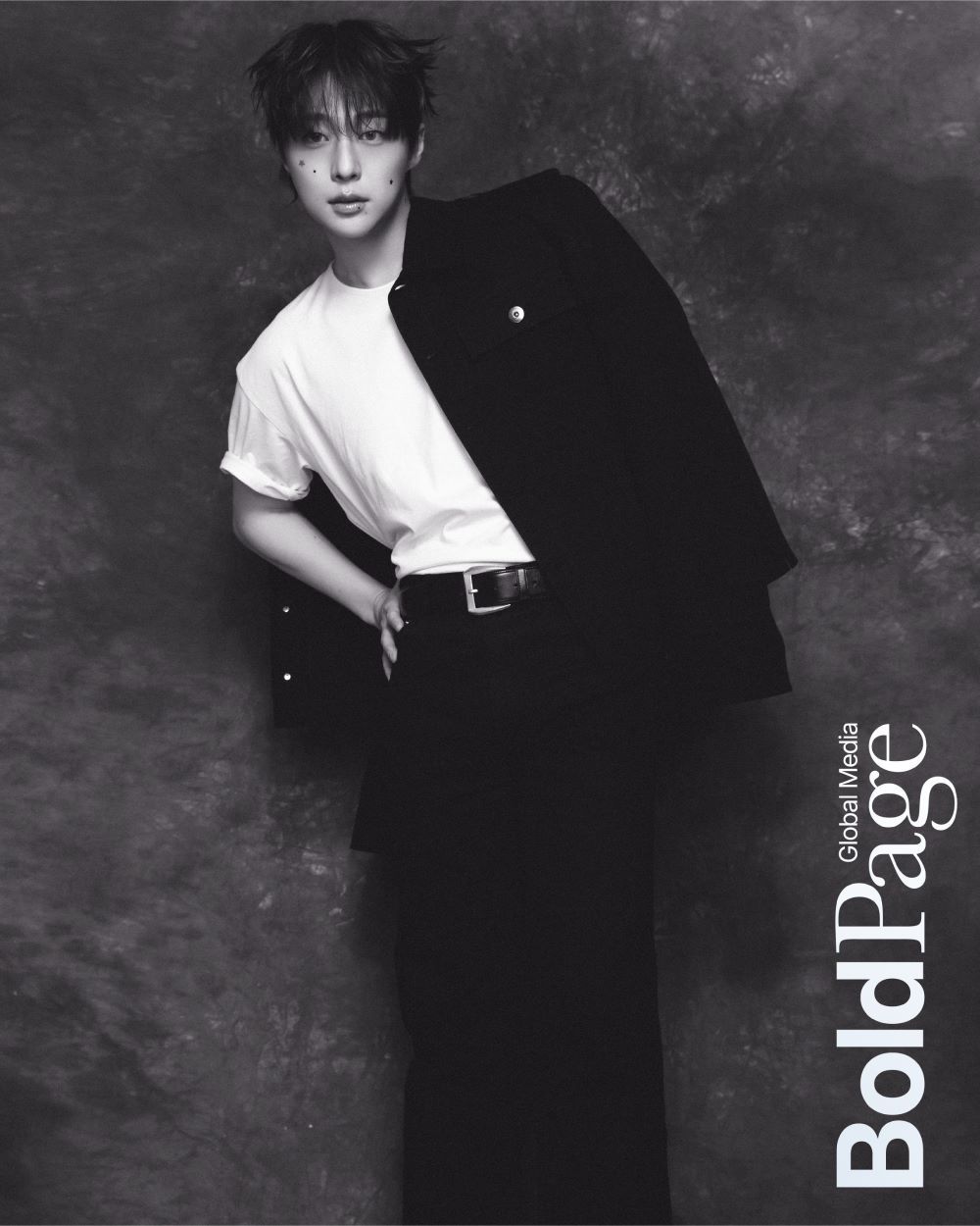 배인혁, 지금껏 보지 못한 얼굴…몽환적 화보 공개