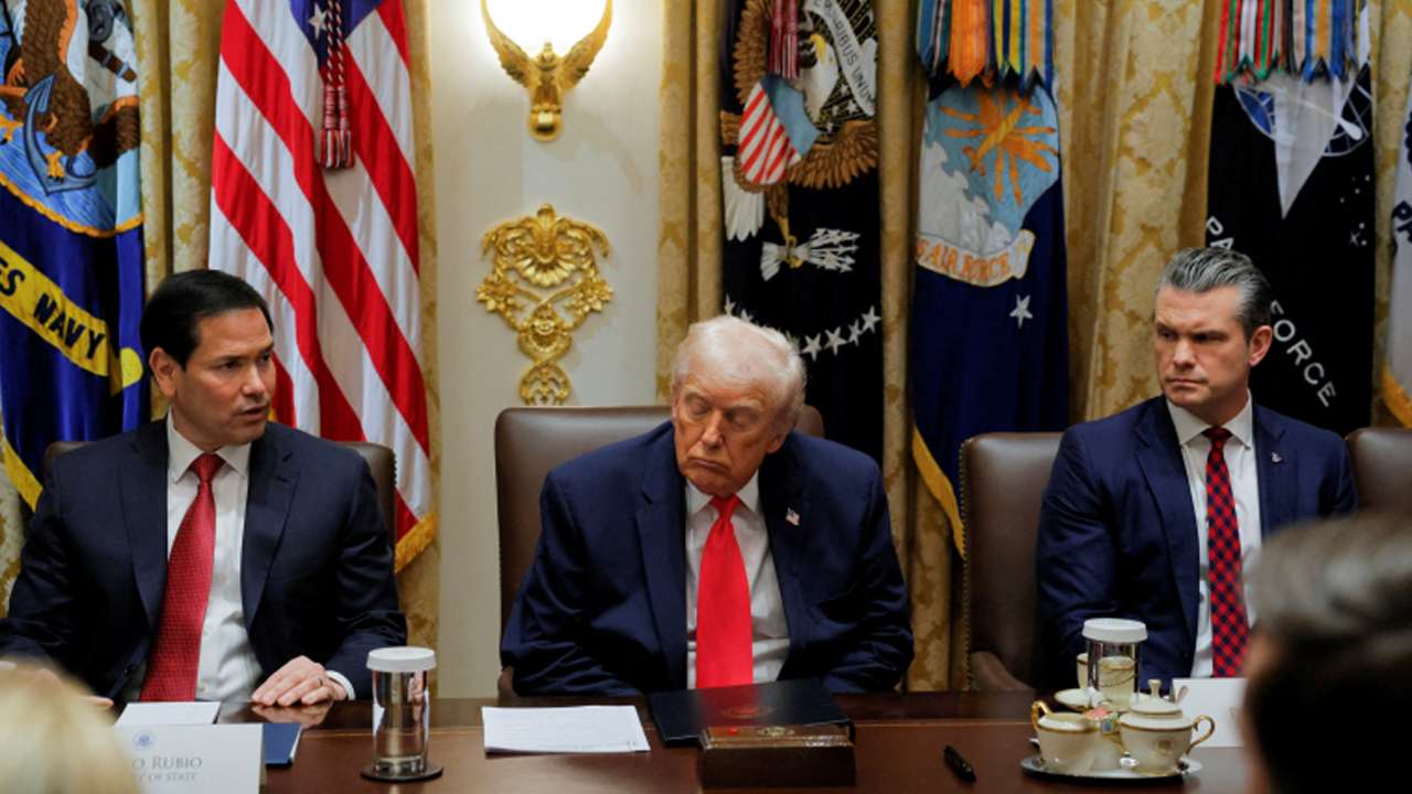 트럼프, 3시간 넘기던 내각 회의를 80분 만에 종료