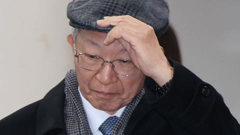 ’사법농단’ 양승태 2심 일부 유죄…징역형 집행유예