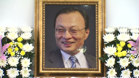 이해찬 빈소서 여야 대표 \'악수\'…내일 국회 영결식