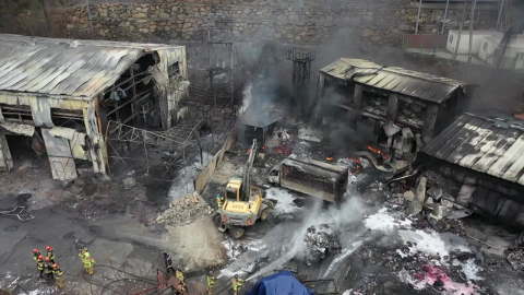 폭발 위험 비철금속 공장 화재…15시간여 만에 진화