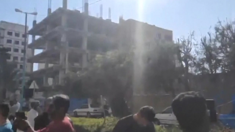 아파트 가스 폭발에도 ’전쟁 공포’…대화 진전 속 긴장감