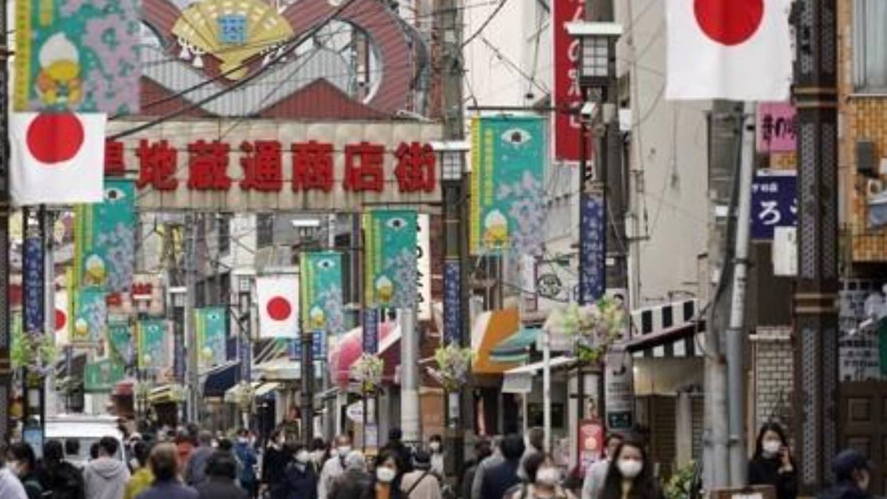 일본, 성매수자 처벌 검토...'12세 소녀 성매매'가 계기