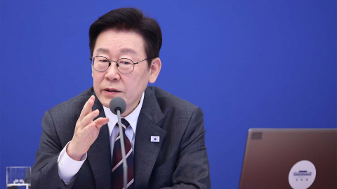 이 대통령 "다주택자보다 ’집값 폭등’ 고통 국민 배려받아야"