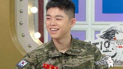 그리, 전역 당일 '라스' 출연에 '군법 위반' 논란…해병대 "사전 승인"