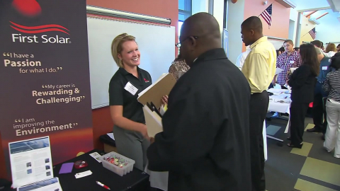 미국 경제 미스터리…경제는 좋은데 고용은 역대급 약세