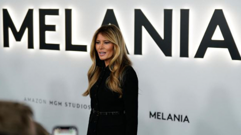 영화 ’멜라니아’, 2주차 67% 급락...K팝 ’스트레이키즈’ 4위 안착