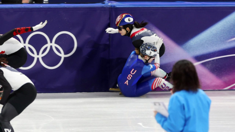 쇼트트랙 혼성 계주 이번엔 ’충돌’…메달 또 좌절