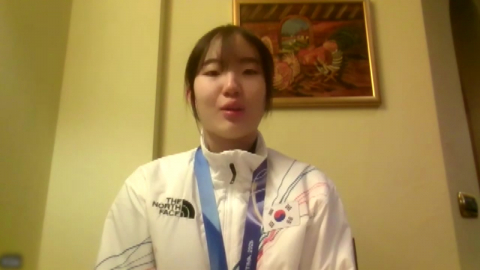 아직 손목에 상처…유승은 "그만해야지, 했어요" [앵커리포트]