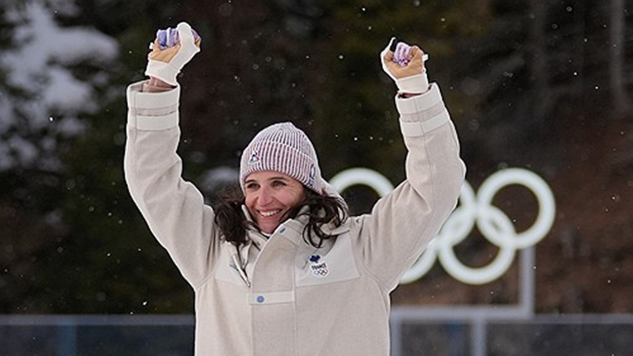 4달 전 '절도' 유죄 판결 받았는데...올림픽 2관왕 올라