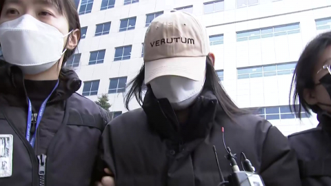 \'모텔 연쇄 사망\' 피의자 여성 구속…"도망 염려"