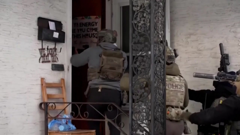 트럼프 "미네소타 이민 단속 종료"…미 \'국토부 셧다운 위기\' 여전