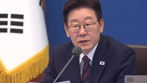 이 대통령, 부동산 SNS 재개…"지금 시장이 정상인가"