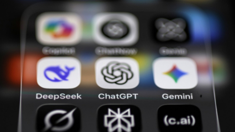 "중 딥시크, 미 AI모델 무임승차"...'증류' 기법으로 결과물 추출