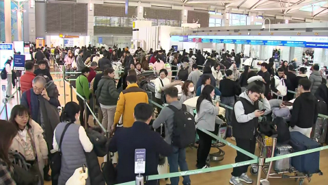 122만 명 해외로 떠난다…공항엔 벌써 \'출국 행렬\'