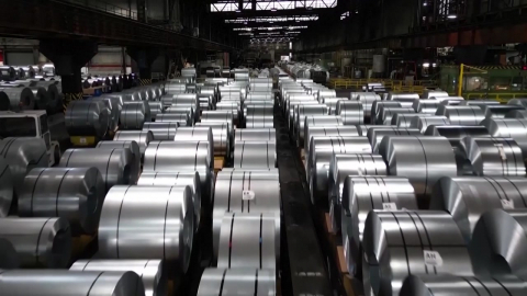 미국, 철강 알루미늄 50% 관세 완화 검토..물가 역풍에 잇단 후퇴