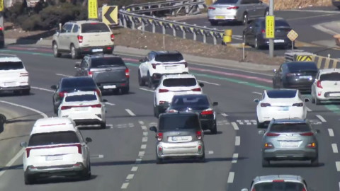 설 당일 귀경길 정체 극심…부산→서울 9시간 50분