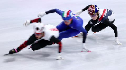 쇼트트랙 여자 계주 금메달…8년 만의 정상 탈환