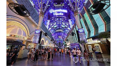 종업원 10만 명 사라졌다...이민자 단속에 미 서비스업 중태