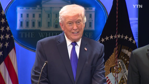 트럼프, 글로벌 관세 10→15%로 상향…대법 판결에 반발