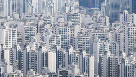 작년 서울 아파트 가격 13.5% 올라…"전세 매물 감소 영향"