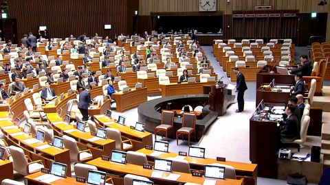 \'법왜곡죄\' 필버 시작…민주, 본회의 직전까지 수정