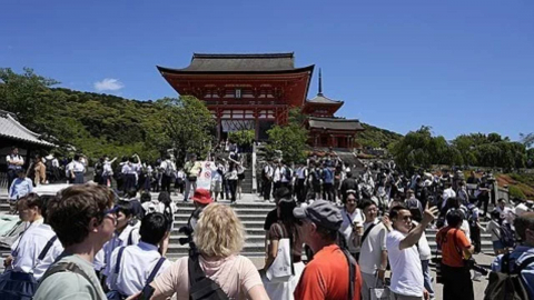 교토시, 관광객 버스요금 2배 추진…\'이중가격제\' 도입 검토