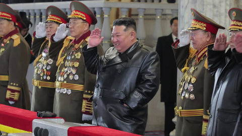 김정은 "한국 유화적 태도 기만극…북미관계 미국에 달려"