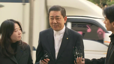 '13가지 의혹' 김병기, 이틀째 마라톤 조사…"성실히 조사받겠다"