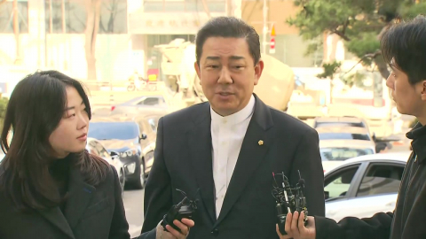 경찰, 김병기 연이틀 소환…10시간 가까이 조사 중