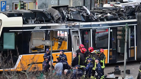 밀라노에서 트램 탈선…2명 숨지고 20여 명 다쳐