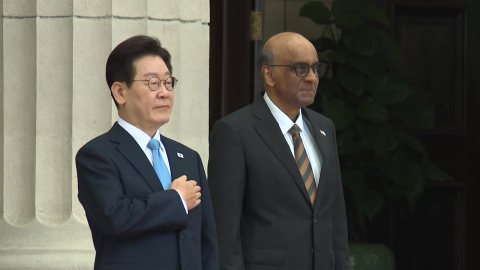 [현장영상+] 이 대통령, 싱가포르 공식환영식 참석… 로렌스 웡 총리 정상회담 예정