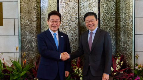 이 대통령, 북미회담 장소서 국빈 만찬…"싱가포르, 한반도 평화 전폭적 지지 믿어"