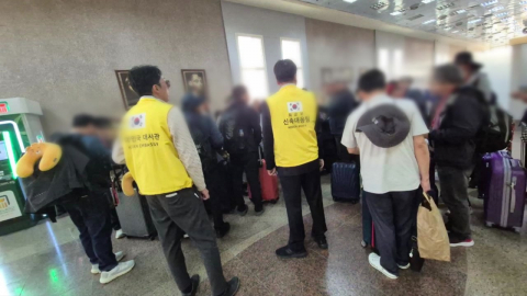 이란 체류 한국인 23명 육로로 탈출…투르크메니스탄 도착