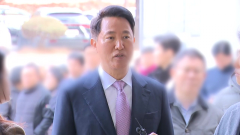 윤 \'체포 방해\' 2심 시작…\'여론조사비 대납\' 오세훈 첫 공판