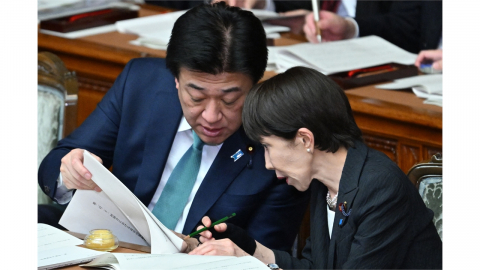 '일본판 CIA' 국가정보회의, 총리·각료 9명 참가