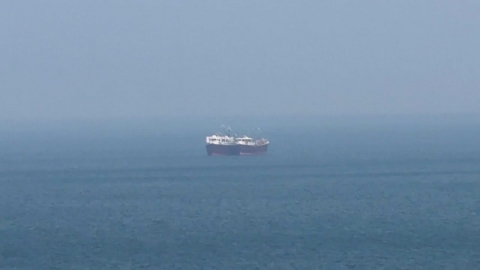 "발 묶인 한국 선원 186명"…호르무즈 해협 긴장감 고조