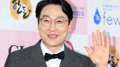 이휘재, 4년 만에 국내 방송 복귀…'불후의 명곡' 출연