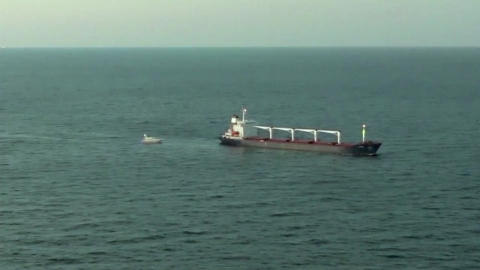 호르무즈 봉쇄 역풍 맞나…이란, 밥줄 끊길 위기