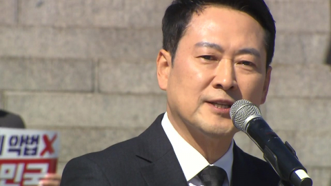 '절윤' 대신 '윤 어게인'...장동혁 마이웨이, 결과는