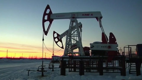 미국 "원유 제재 더 풀 수도"…유가 급등에 러시아 반사이익