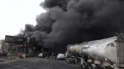 테헤란 석유 시설 폭발에 '기름비'...이란 "최소 6개월 전쟁 가능"